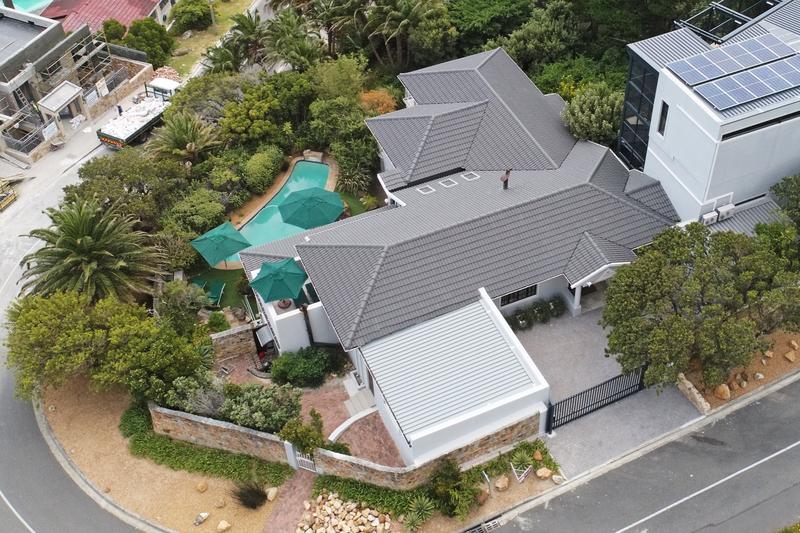 4 Bedroom Property for Sale in Camps Bay Western Cape